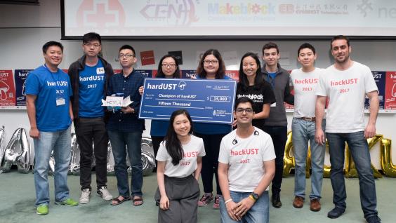  Team members of “Moving Hotel” won the champion in hardware hackathon.