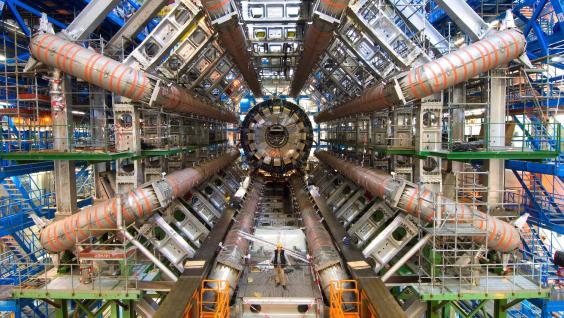  ATLAS探測器的正面（相片鳴謝：CERN）