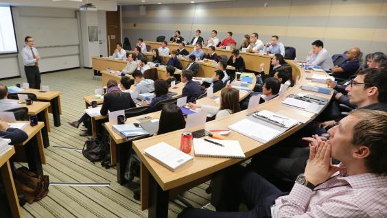  凱洛格－科大EMBA課程深受環球高級商業行政人員的歡迎。