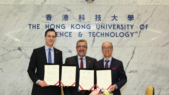  At the signing ceremony: (from left) Prof Ian Rowlands, Interim Associate Vice President, International of University of Waterloo; Prof Feridun Hamdullahpur, President and Vice-Chancellor of the University of Waterloo, and Prof Tony F Chan, President of HKUST