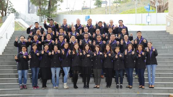  The 20th cohort of the Kellogg-HKUST EMBA Program - a reflection of a truly global nature.
